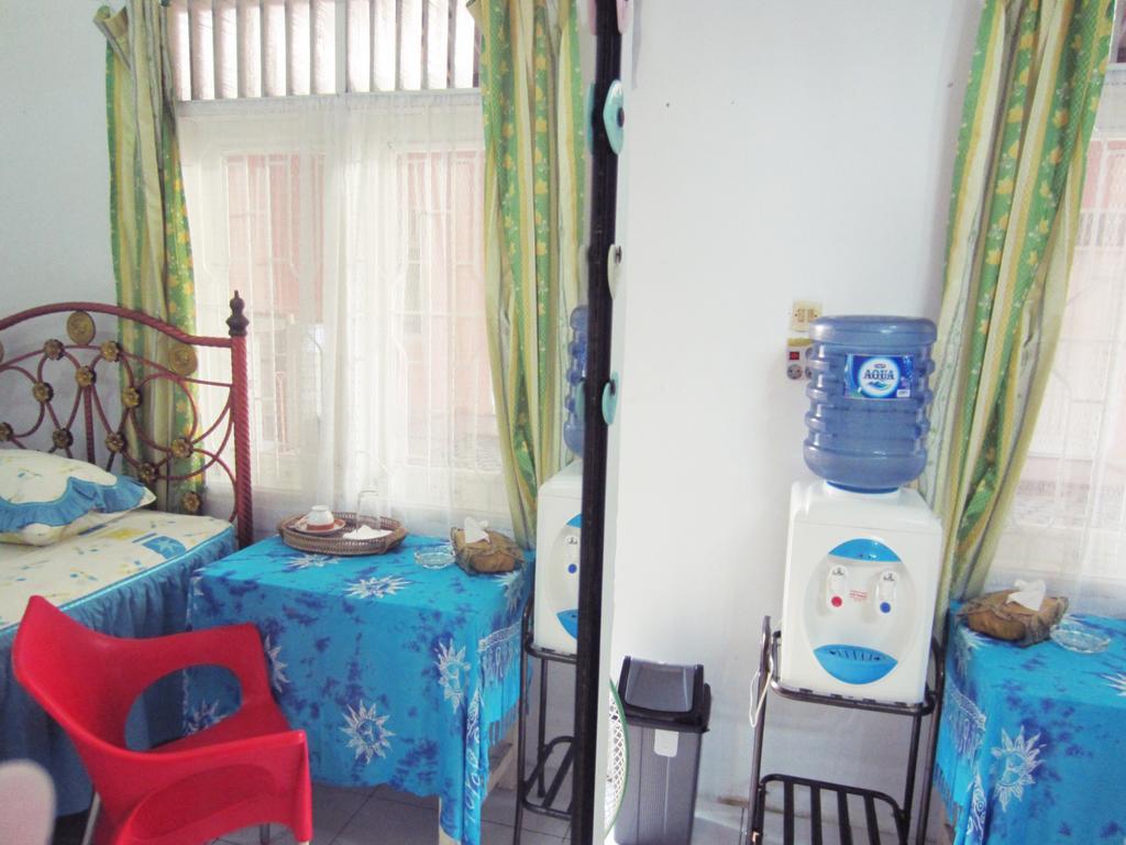 Griya 24 Homestay Medan Luaran gambar